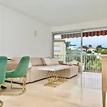 Beautiful 3-room With Terrace Appartement Nice